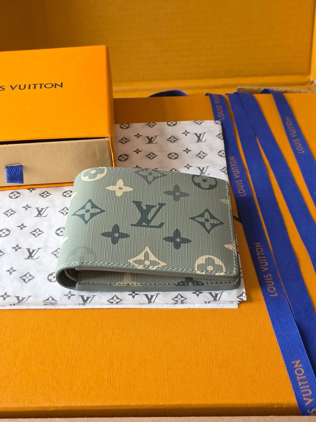 Lv Card Holder 11.5 Camouflage Green PVC Fabric with Leather 274820