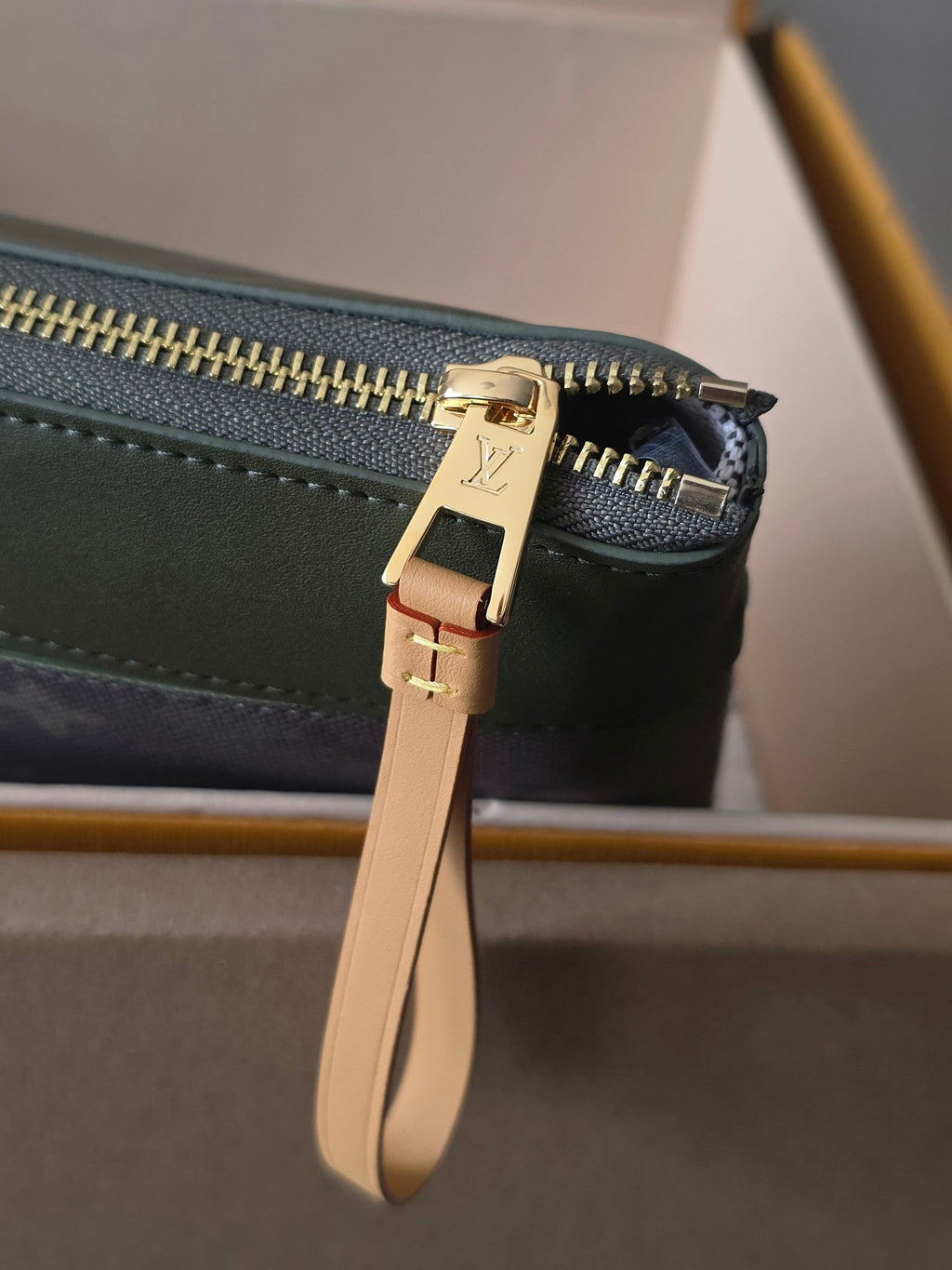 LV Voyage medium clutch Camouflage Green Monogram Canvas 274822