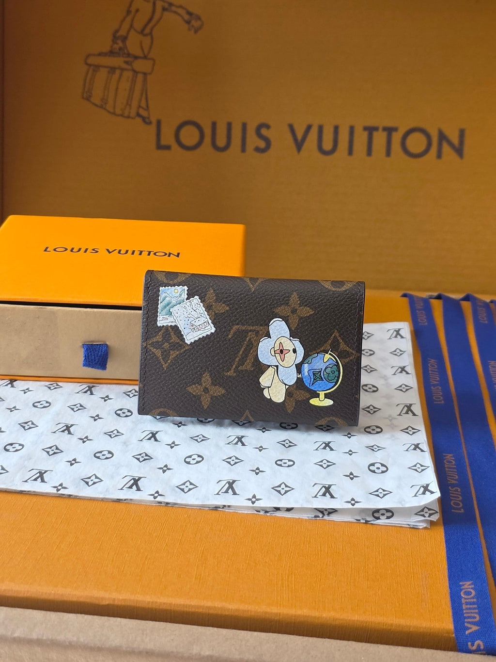 LV Christmas Edition Card Holder Brown Monogram Canvas 274903