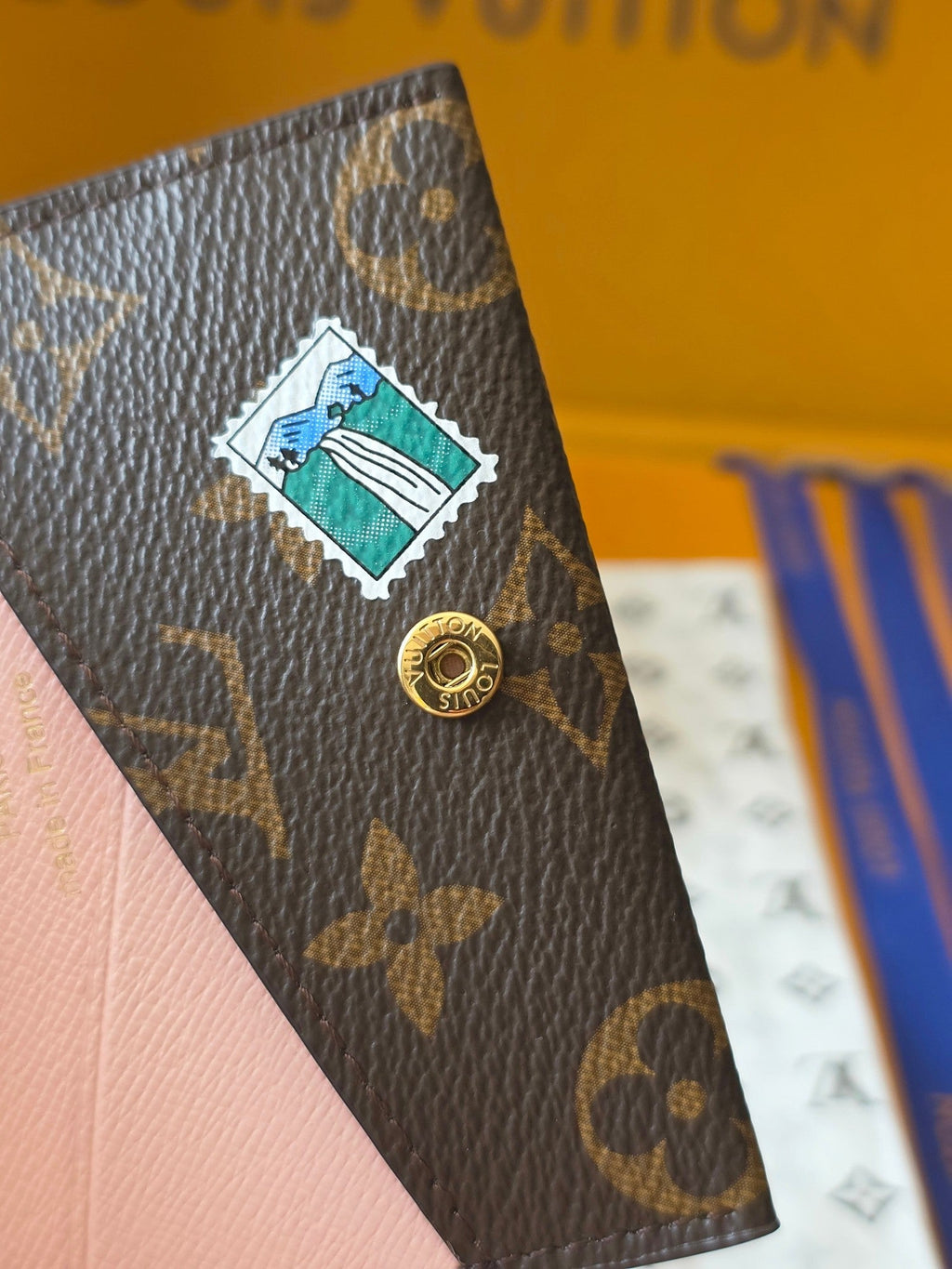LV Christmas Edition Card Holder Brown Monogram Canvas 274903