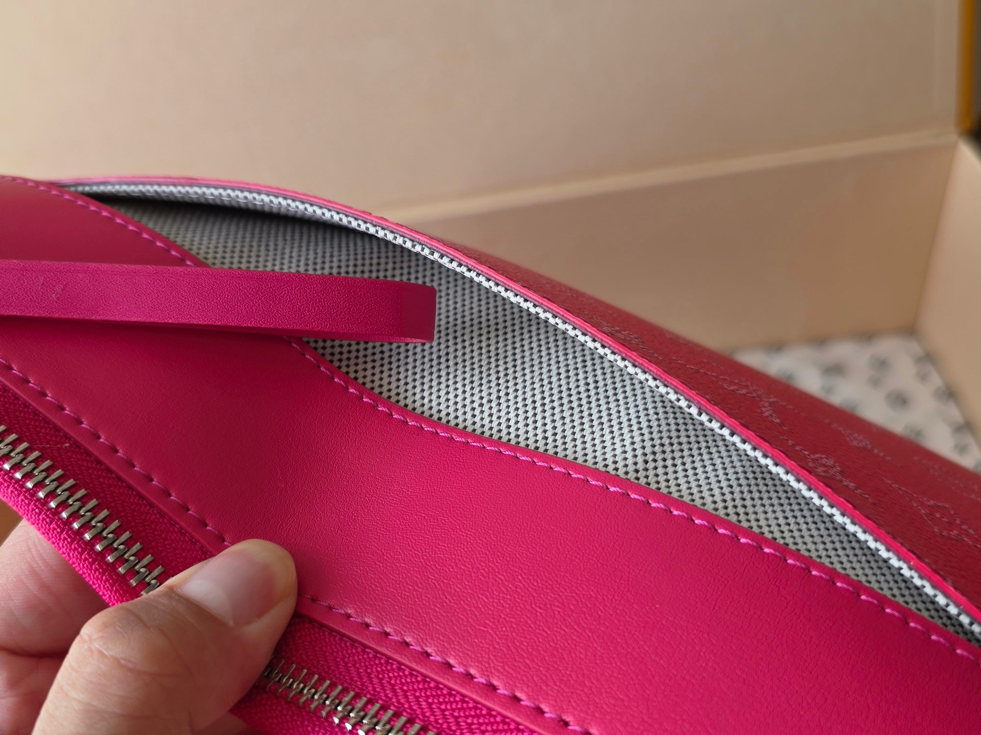 LV Pochette Voyaye Souple Clutch Bag Rose Red Monogram Eclipse Canvas 275169