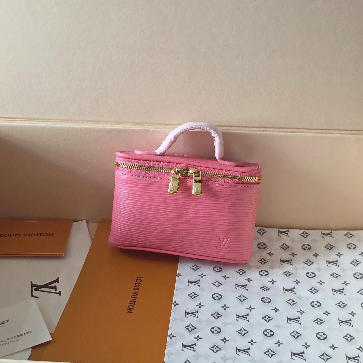 LV Nice Beauty Makeup Bag Pink Monogram 275216