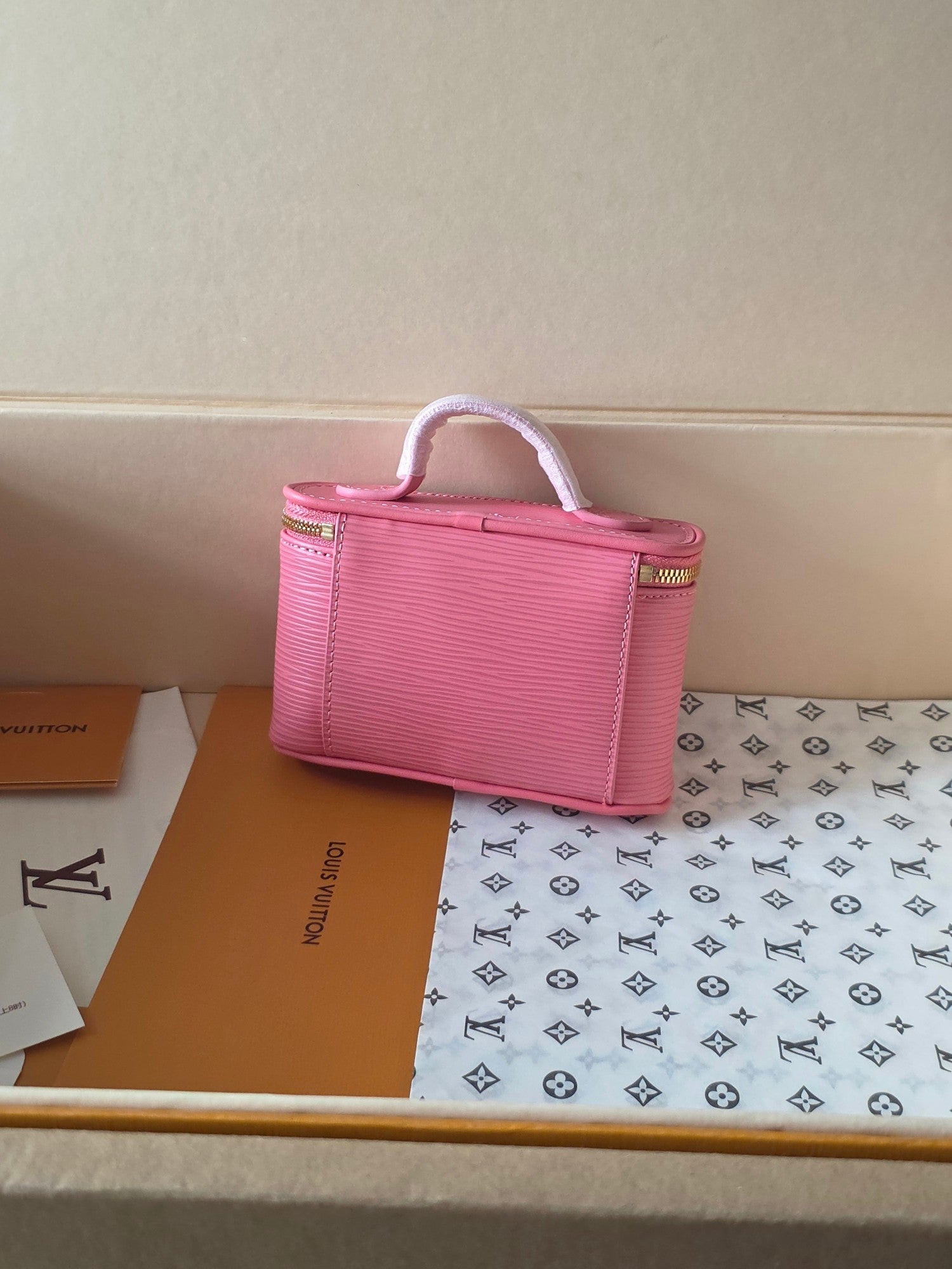 LV Nice Beauty Makeup Bag Pink Monogram 275216