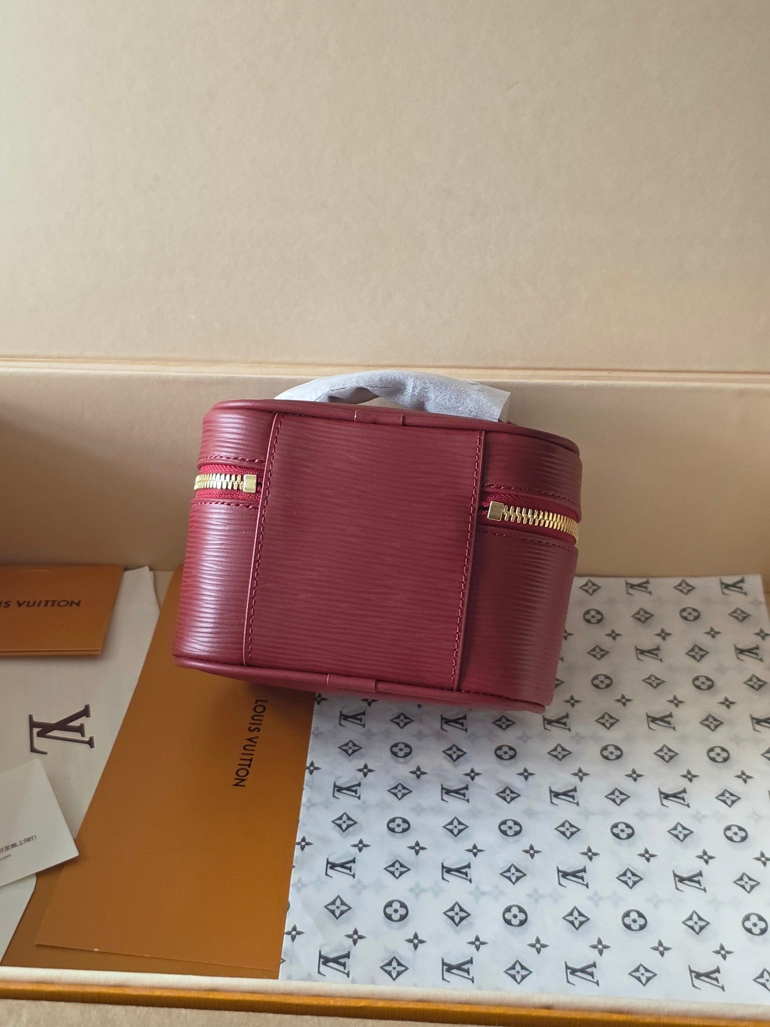 LV Nice Nano Cosmetic 10.2 Bag Burgundy Epi Leather 275219