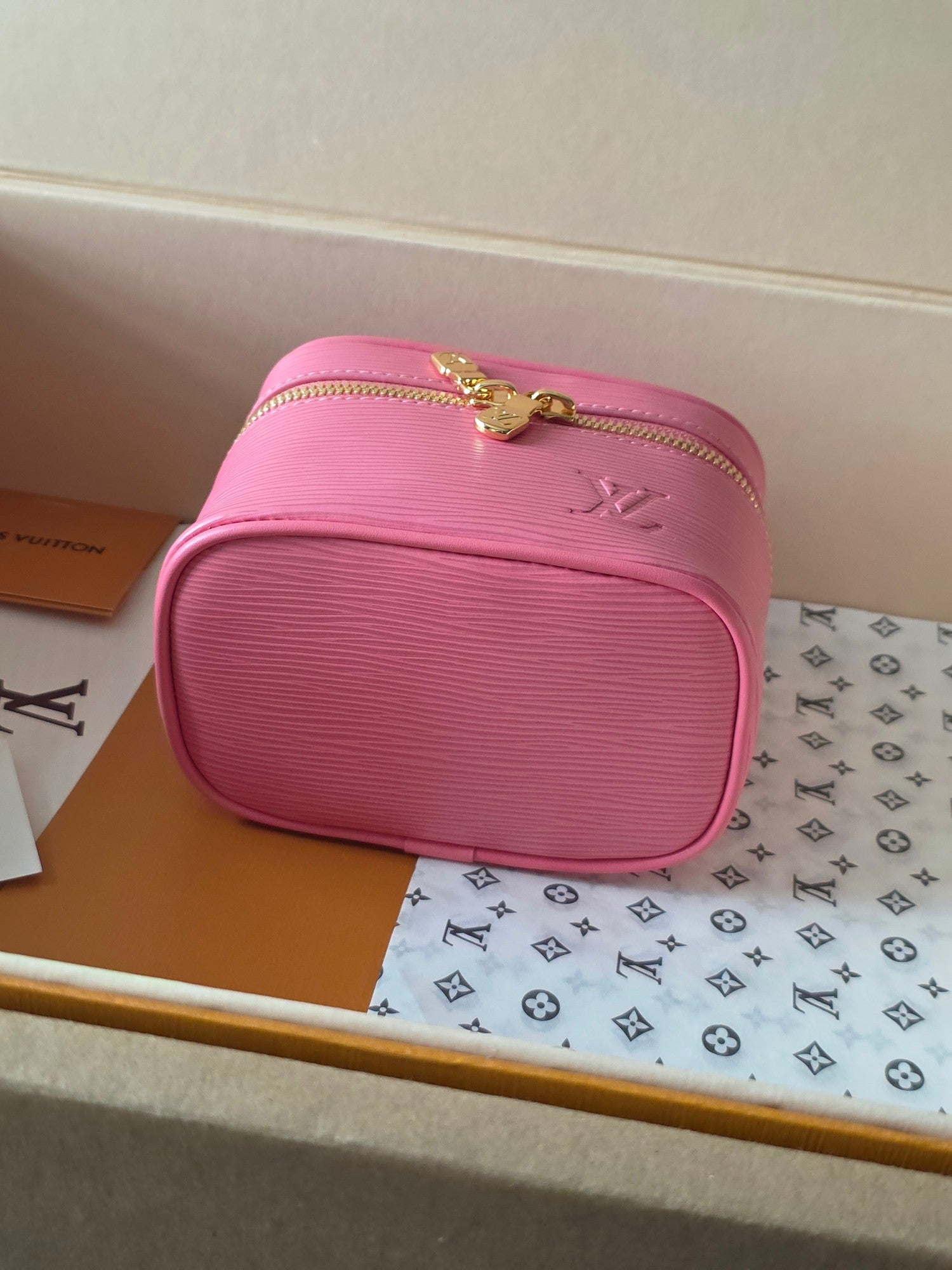 LV Nice Nano Cosmetic 10.2 Bag Pink Epi Leather 275220