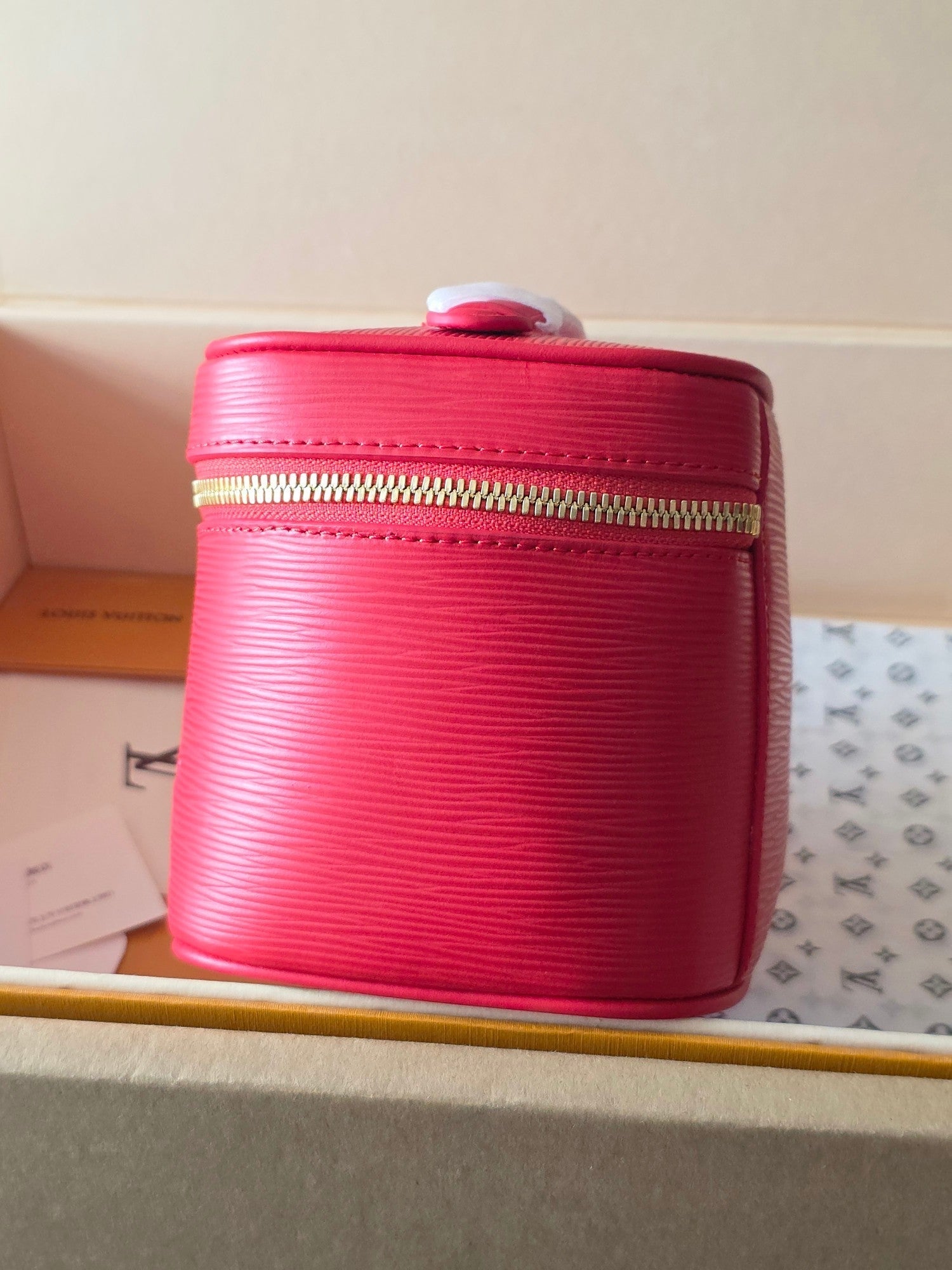 LV Nice Nano Cosmetic 20 Bag Rose Red Epi Leather 275223