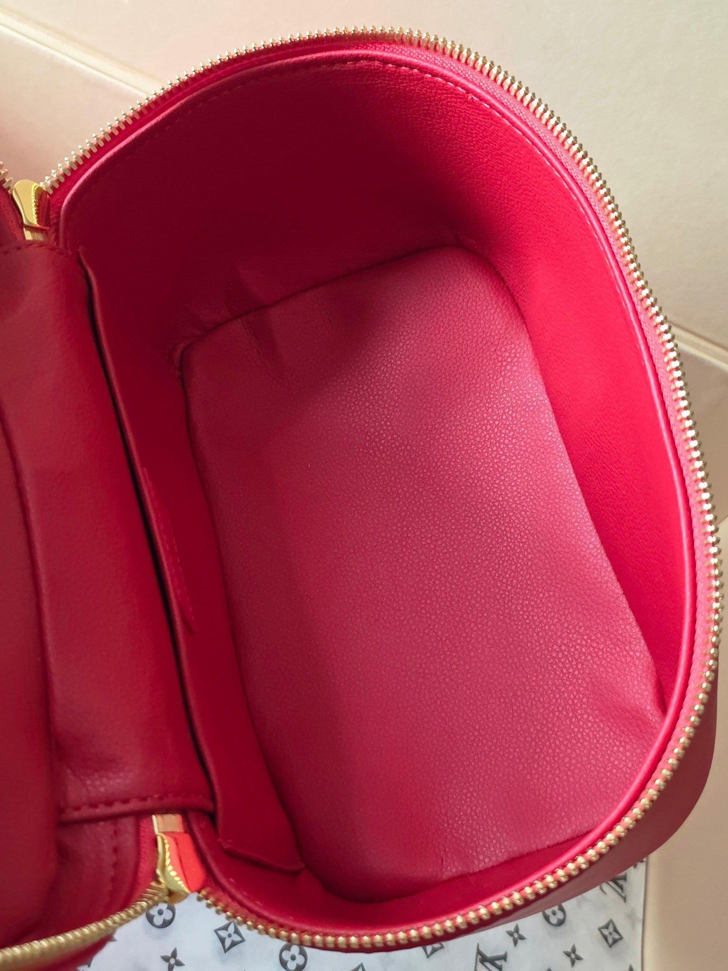 LV Nice Nano Cosmetic 20 Bag Rose Red Epi Leather 275223