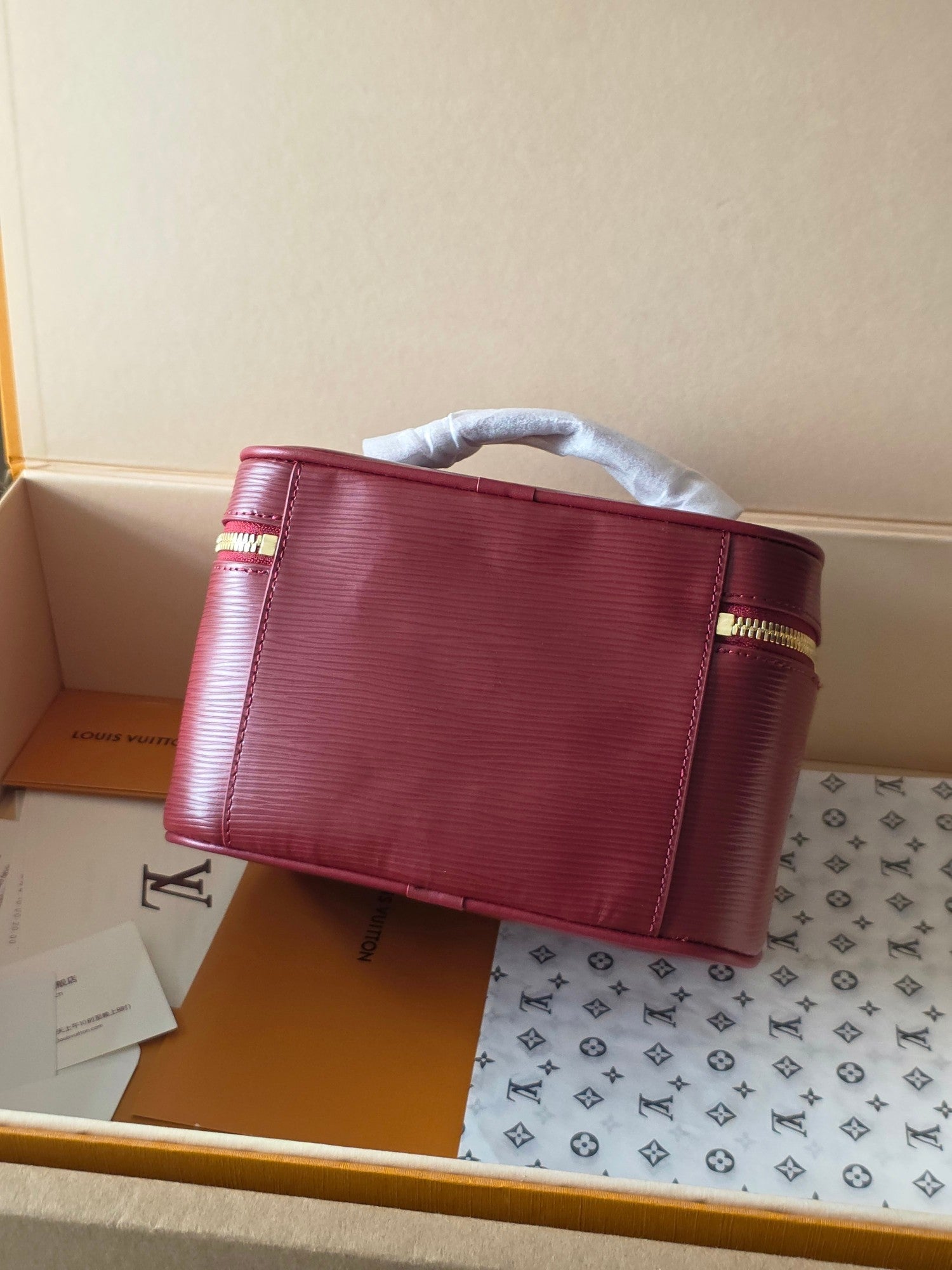 LV Nice Nano Cosmetic 20 Bag Burgundy Epi Leather 275224