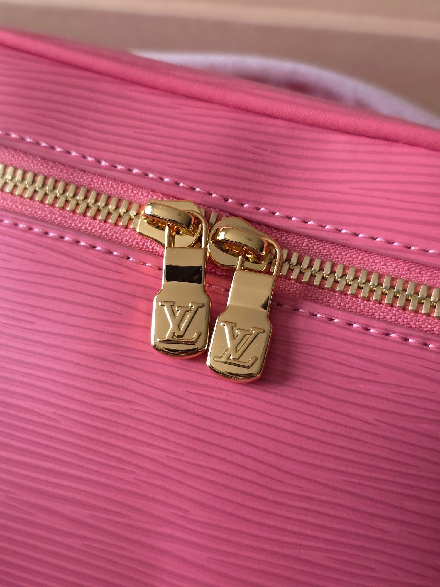 LV Nice Nano Cosmetic 20 Bag Pink Epi Leather 275225
