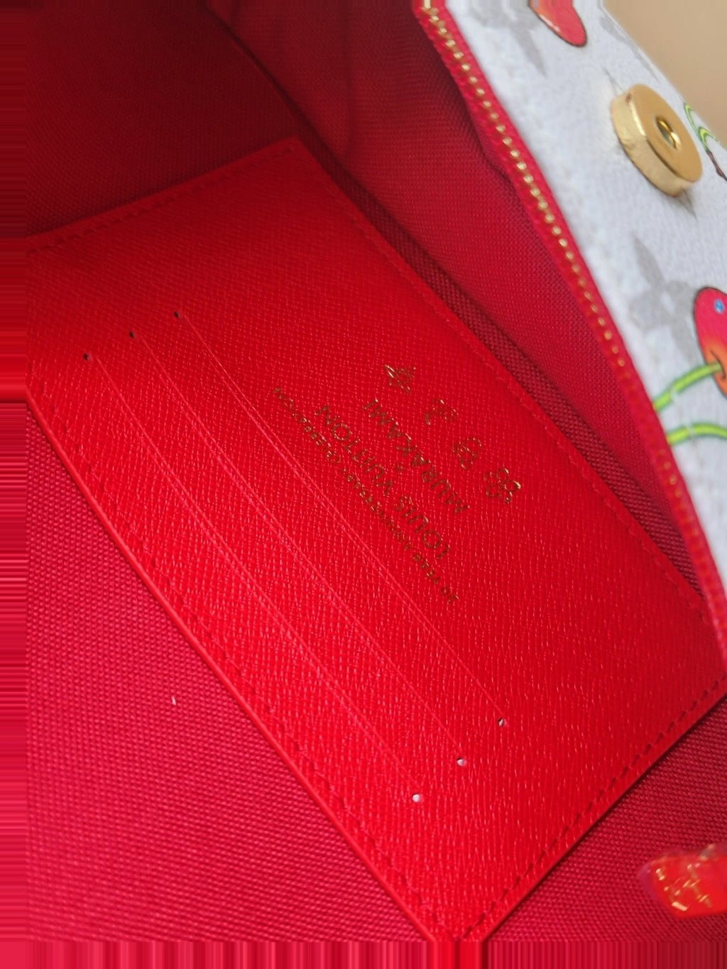 LV Wallet On Chain Ivy White Monogram Canvas 275344