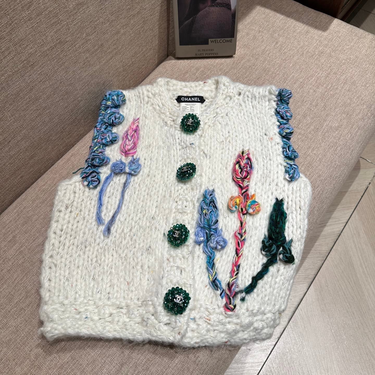 Chanel 25S Vintage Heavy Craftsmanship knitted White Colorful Vest 333187