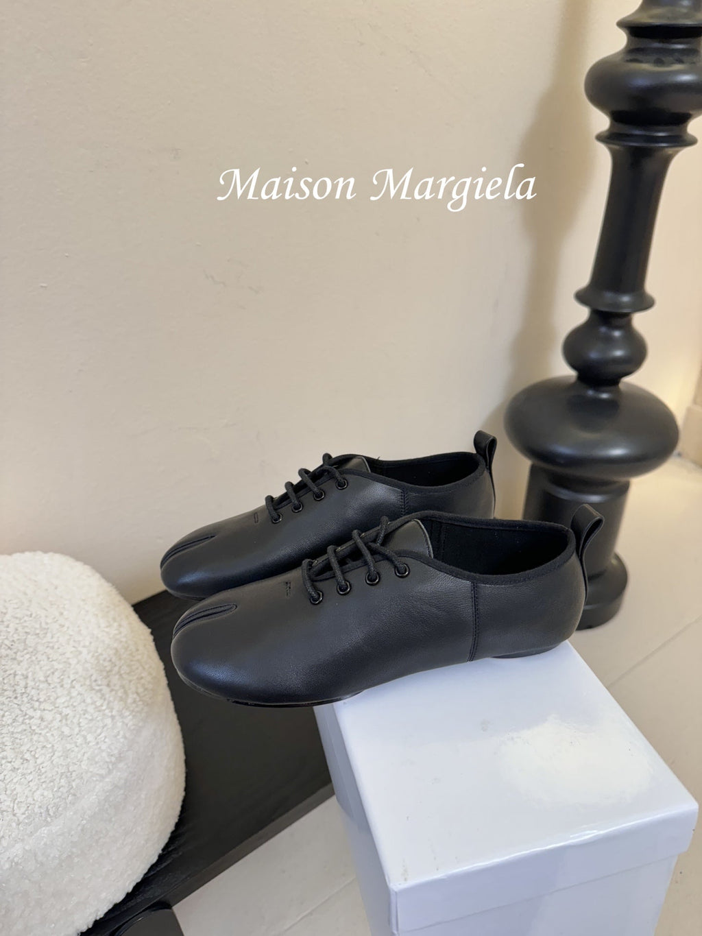 Maison Margiela Split-Toe Black Mary Jane Flat in Sheepskin 580461
