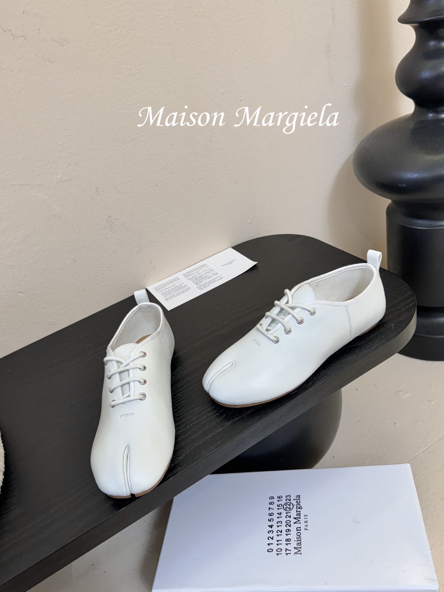 Maison Margiela Split-Toe White Mary Jane Flat in Sheepskin 580460