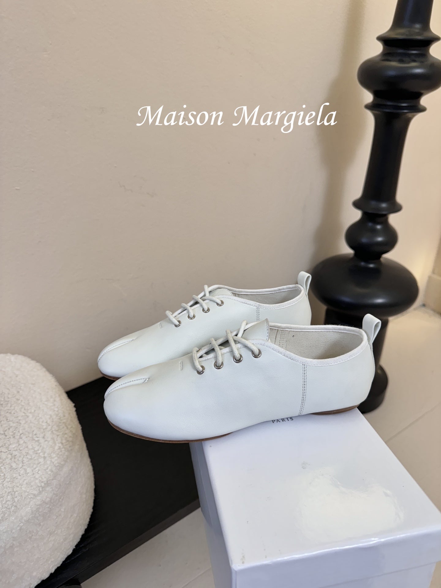 Maison Margiela Split-Toe White Mary Jane Flat in Sheepskin 580460