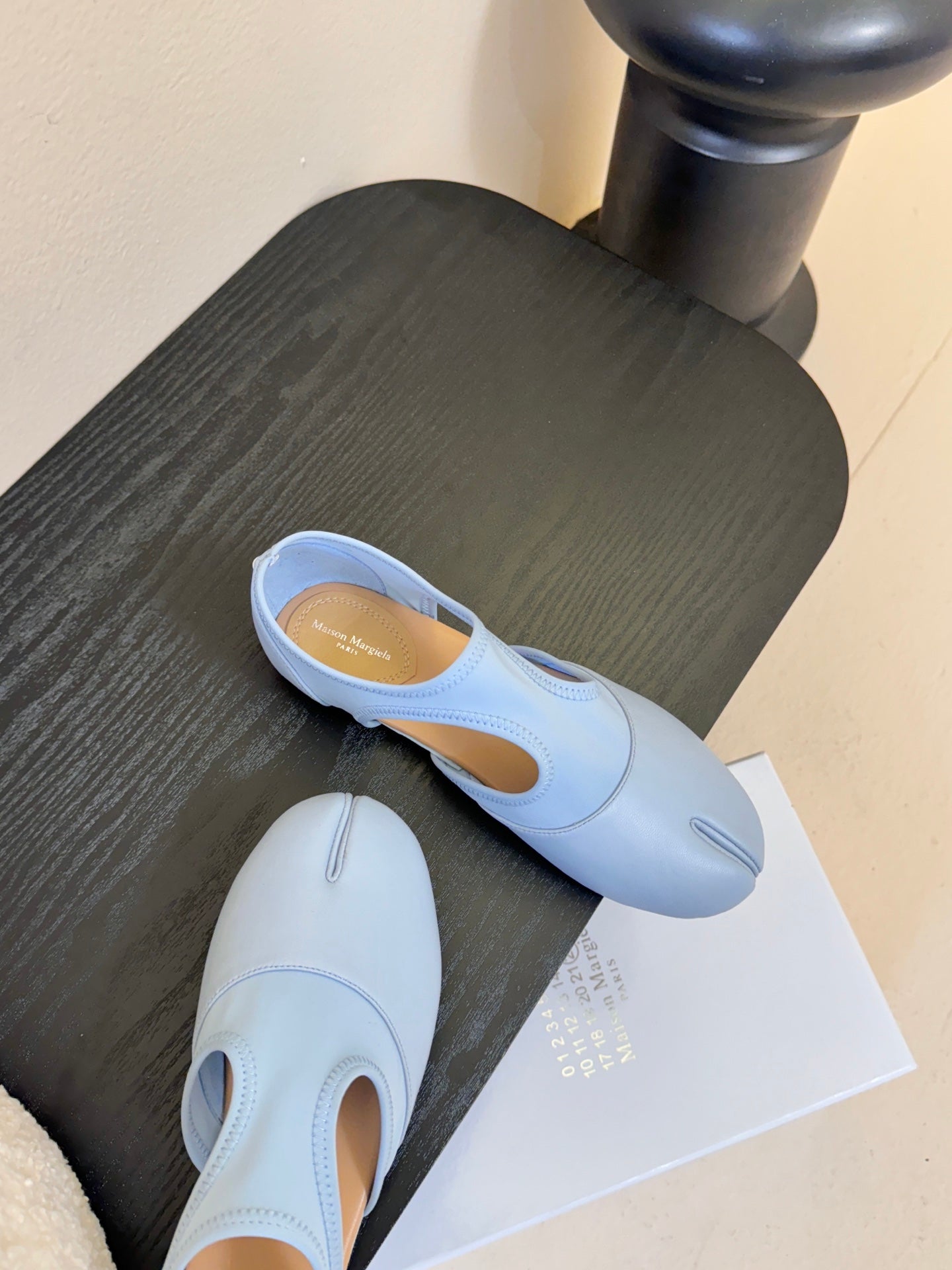 Maison Margiela 26 New Split-Toe Blue Sheepskin 580459