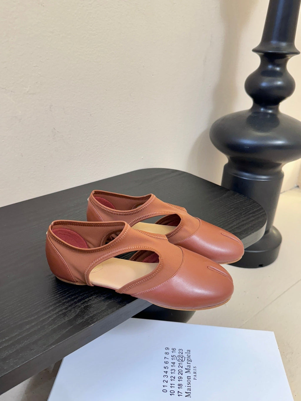 Maison Margiela 26 New Split-Toe Brown Sheepskin 580457