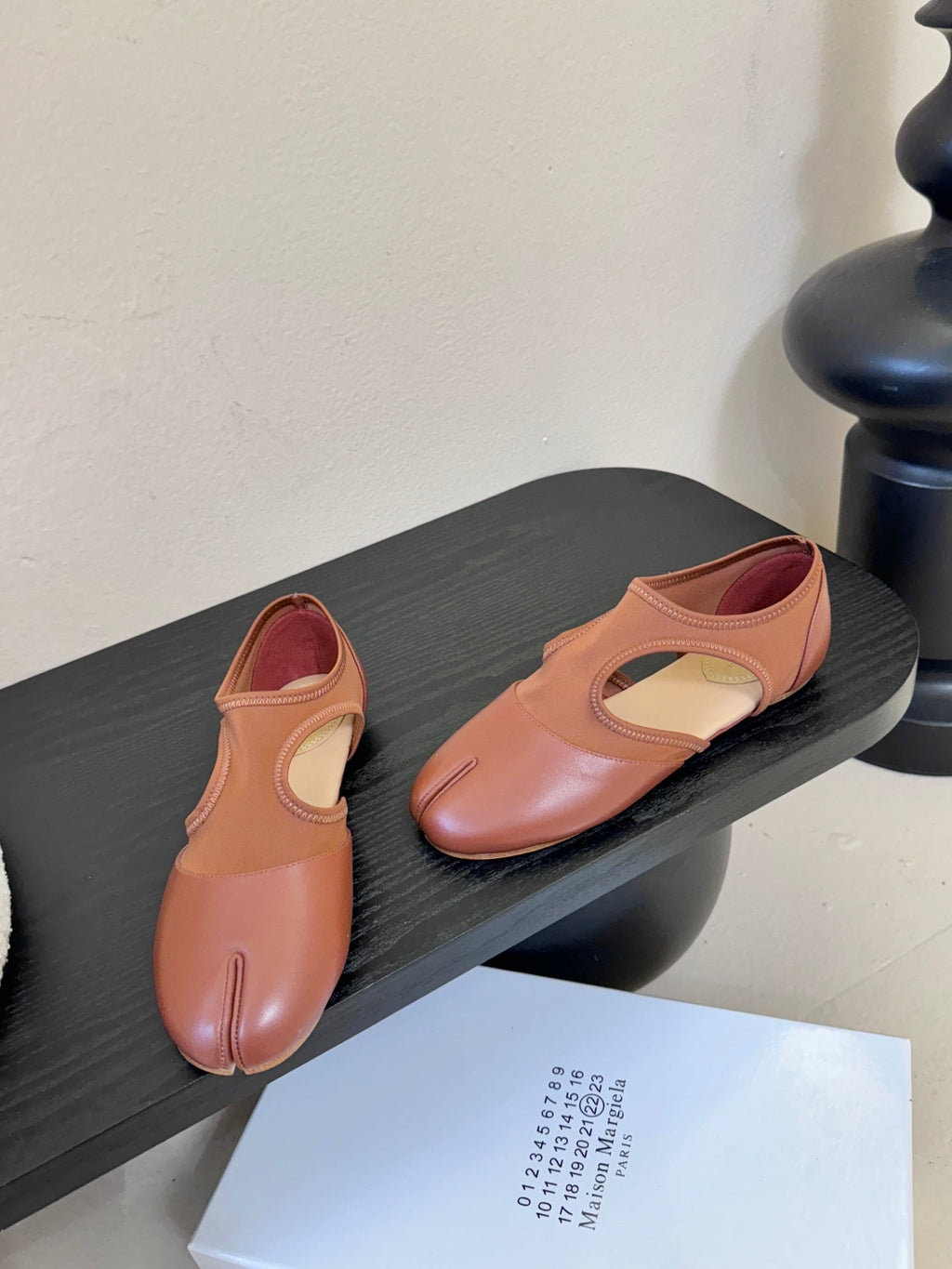 Maison Margiela 26 New Split-Toe Brown Sheepskin 580457