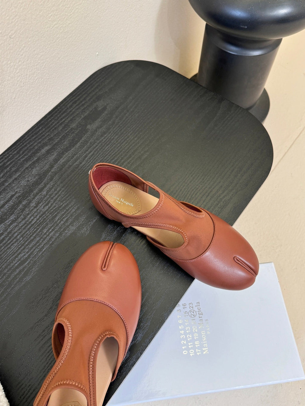 Maison Margiela 26 New Split-Toe Brown Sheepskin 580457