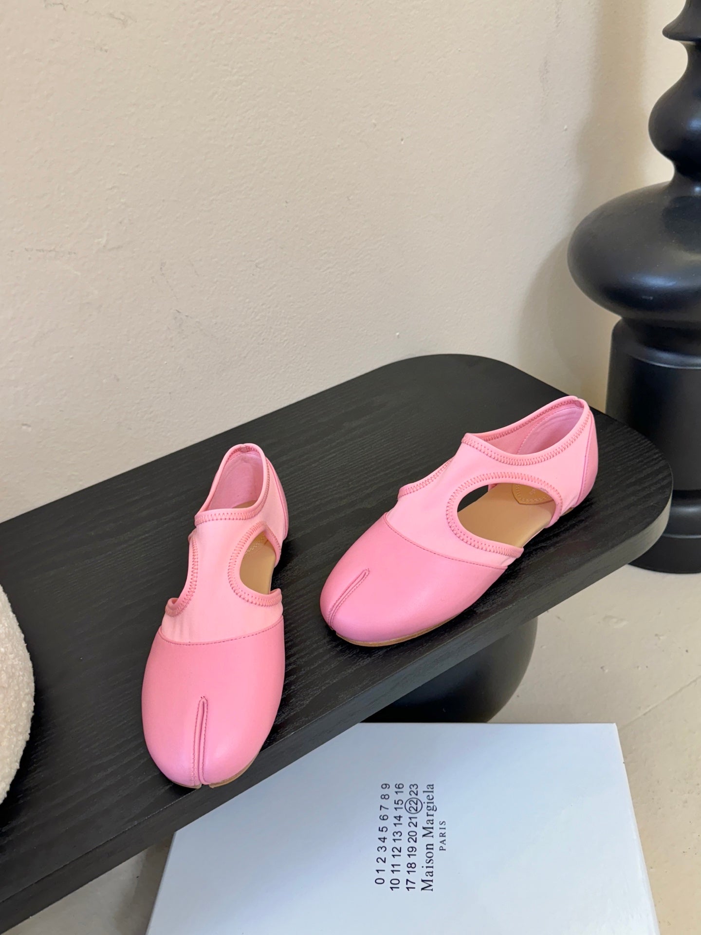 Maison Margiela 26 New Split-Toe Pink Sheepskin 580455