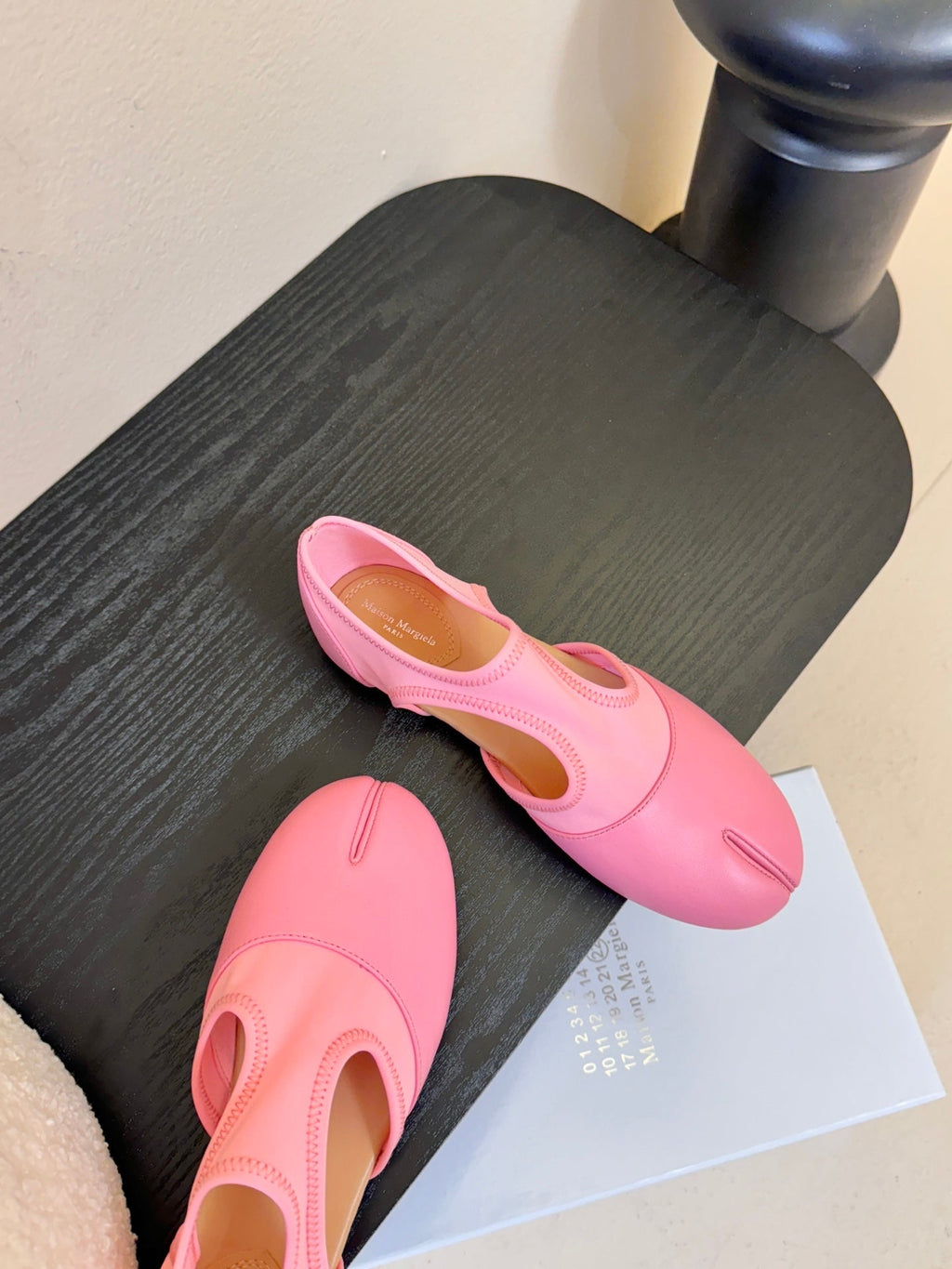 Maison Margiela 26 New Split-Toe Pink Sheepskin 580455