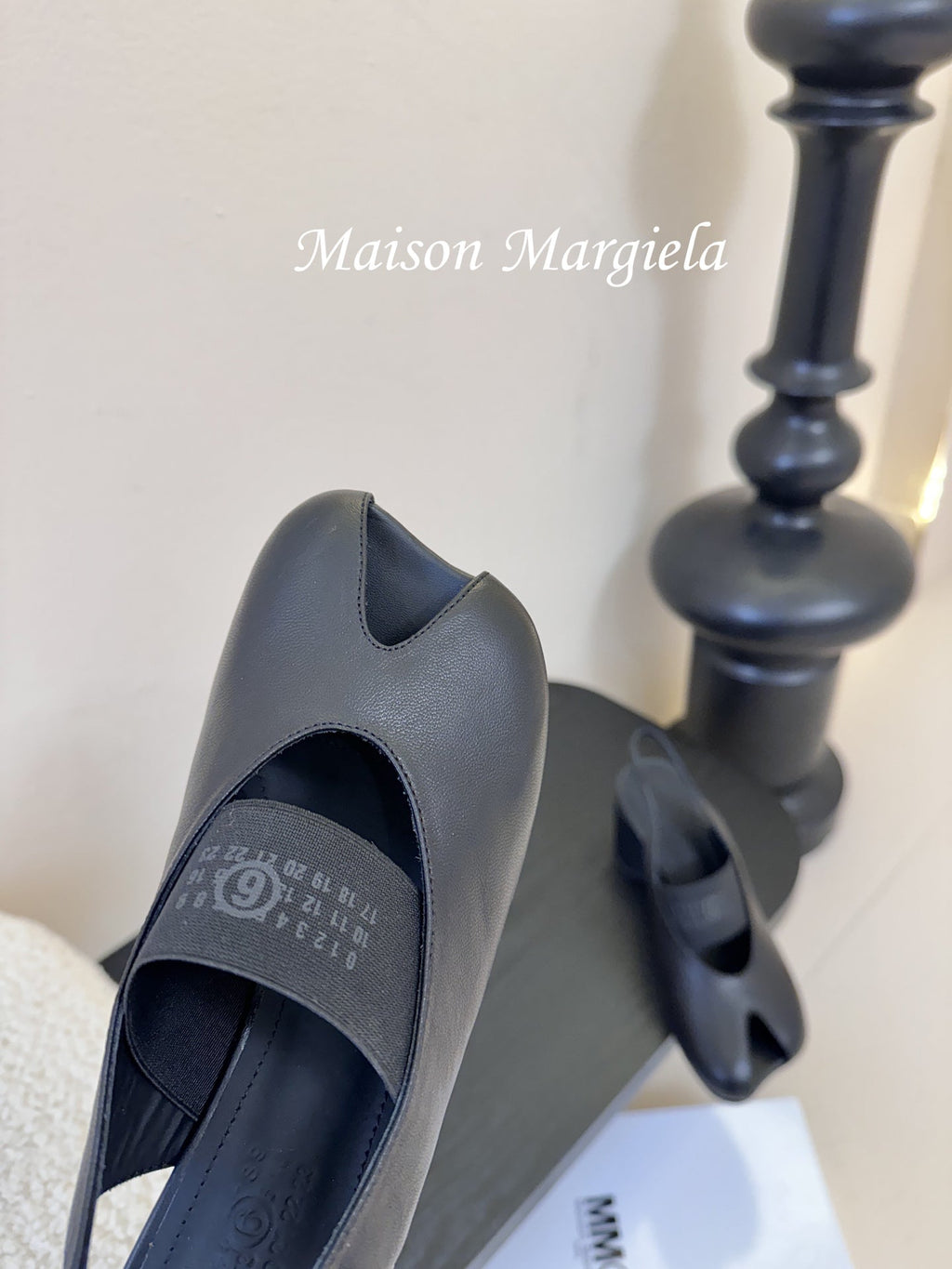 Maison Margiela Split-Toe Peep-Toe Chunky Heel Slingback Black in Sheepskin 580439