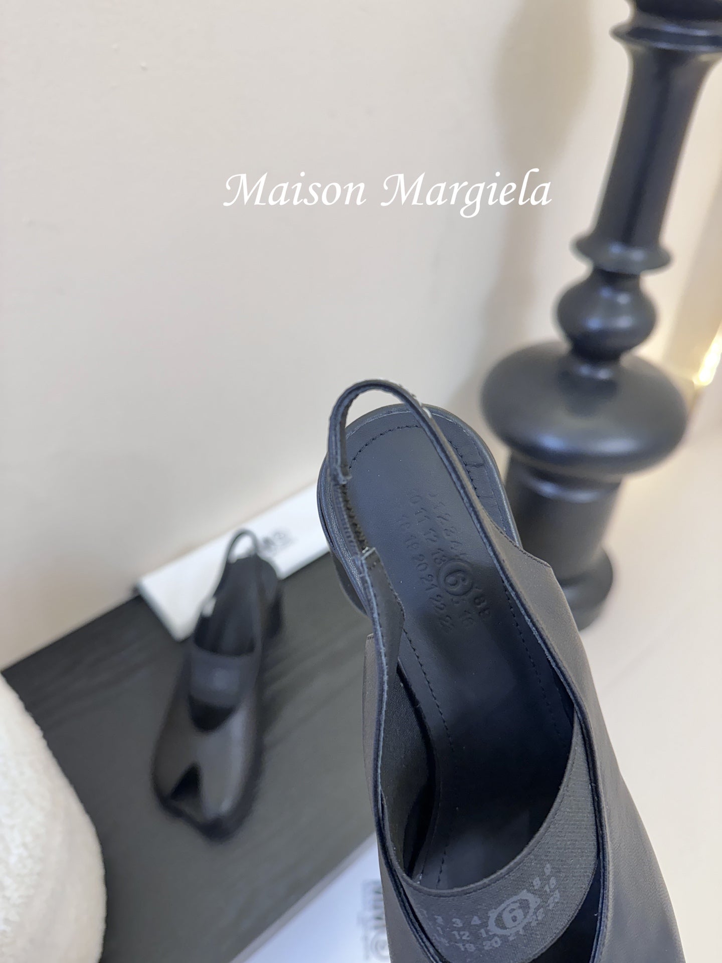 Maison Margiela Split-Toe Peep-Toe Chunky Heel Slingback Black in Sheepskin 580439