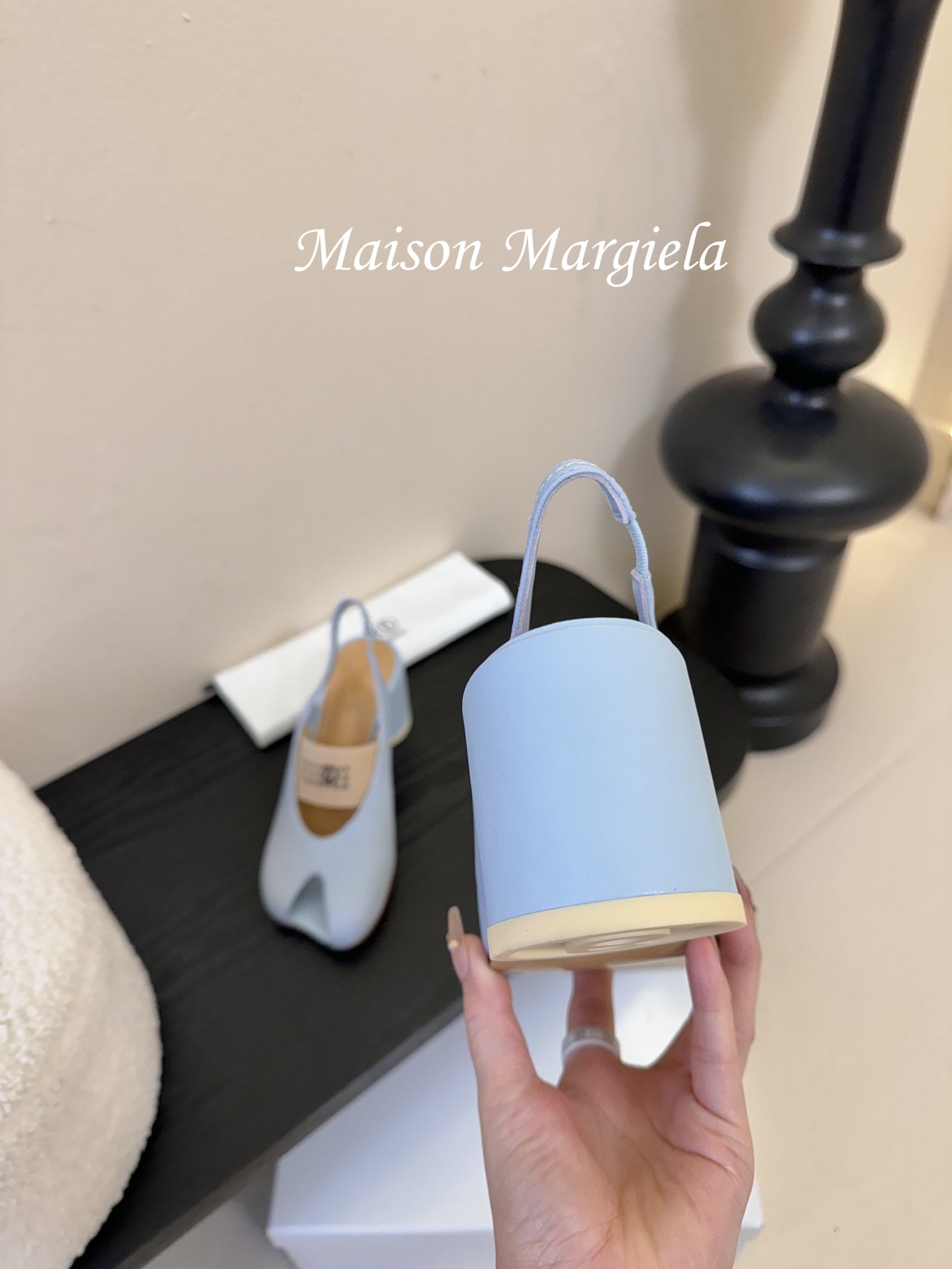 Maison Margiela Split-Toe Peep-Toe Chunky Heel Slingback Blue in Sheepskin 580436