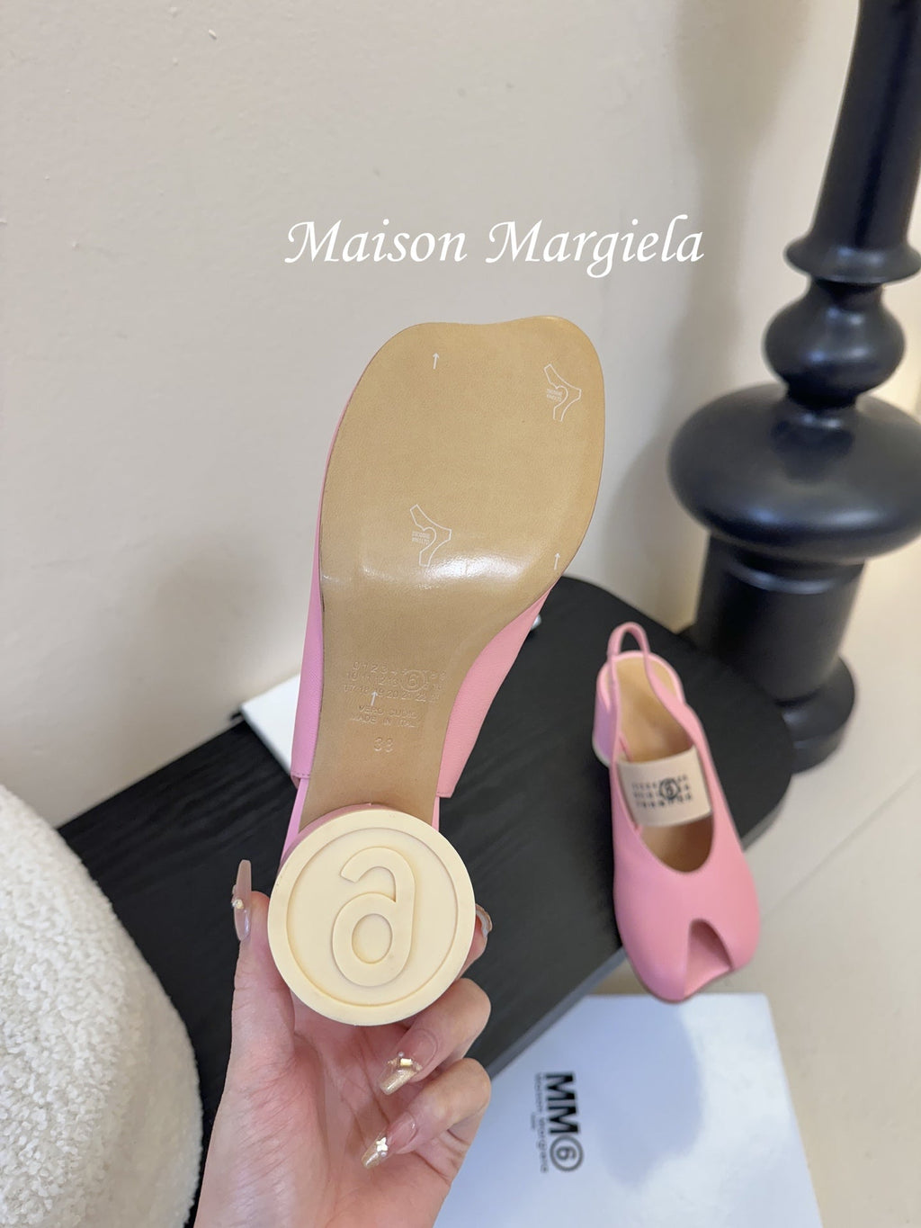 Maison Margiela Split-Toe Peep-Toe Chunky Heel Slingback Pink in Sheepskin 580435