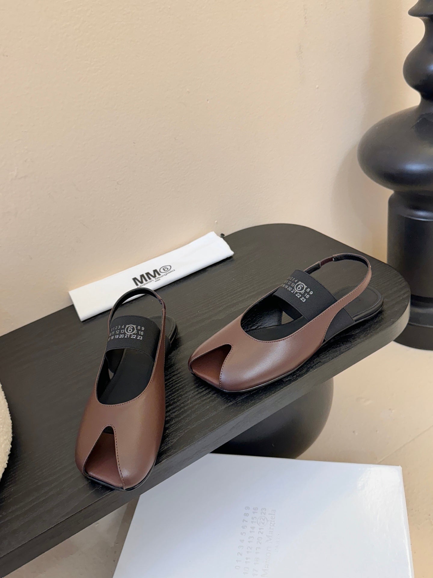 Maison Marginal Apple Toe Ballet Sandals Brown in Cowhide 580434