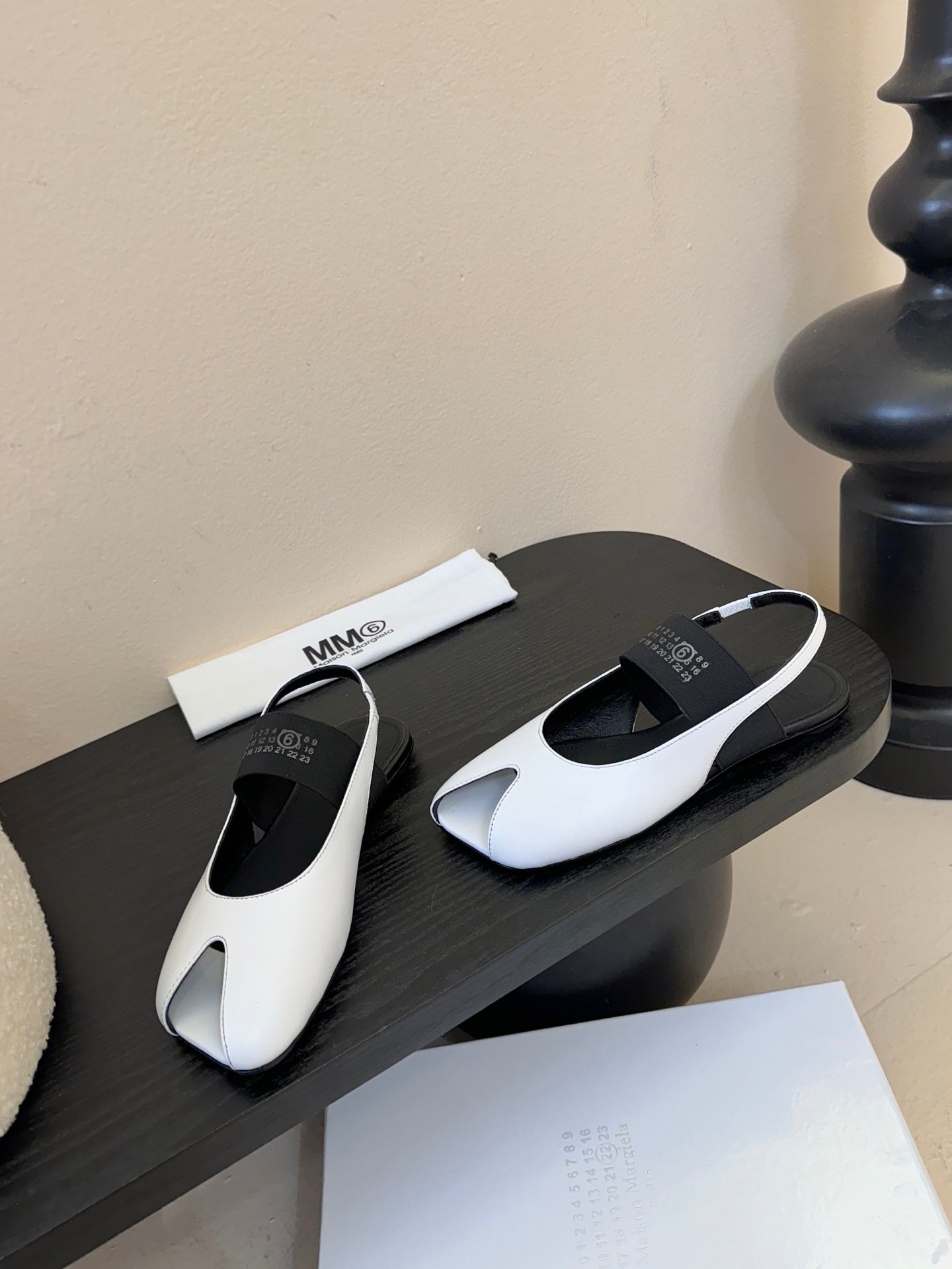 Maison Marginal Apple Toe Ballet Sandals White in Cowhide 580432