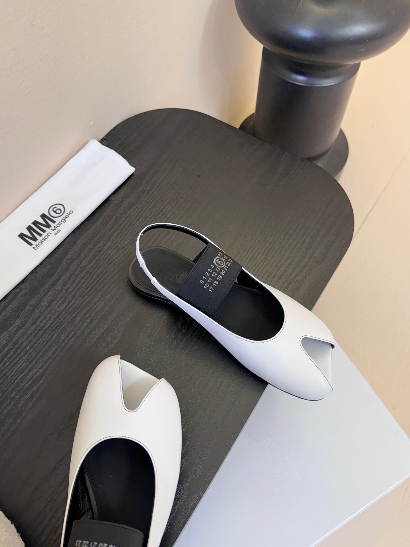 Maison Marginal Apple Toe Ballet Sandals White in Cowhide 580432