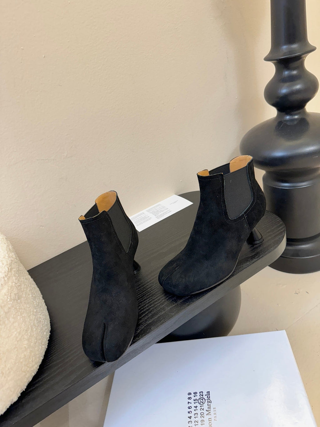 Maison Margiela Tabi Ankle Boots Short Heel Black Cowhide Suede 580427