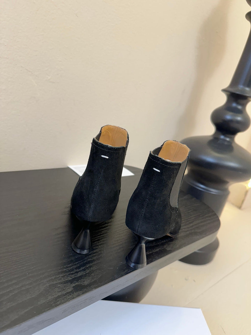 Maison Margiela Tabi Ankle Boots Short Heel Black Cowhide Suede 580427