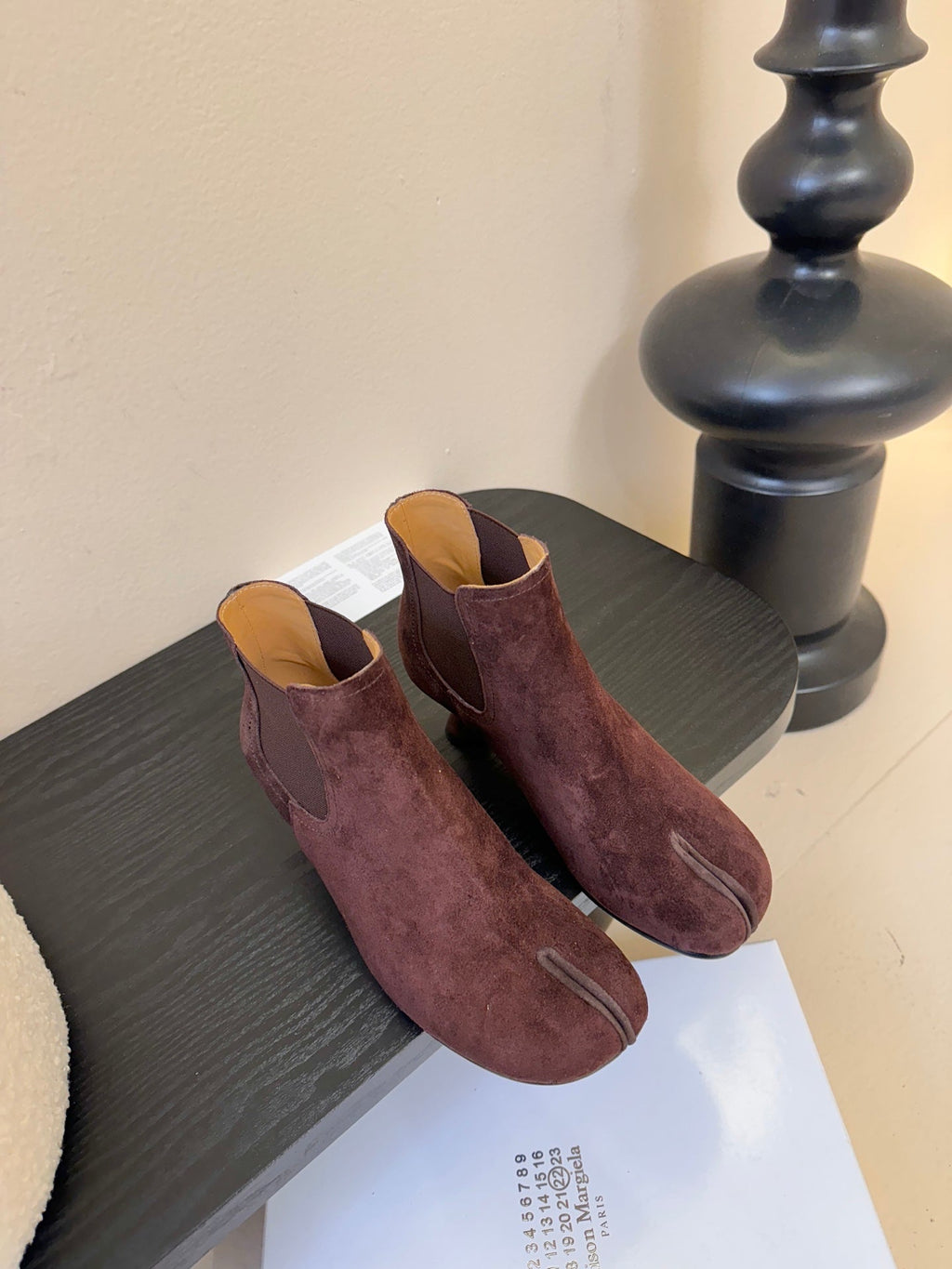 Maison Margiela Tabi Ankle Boots Short Heel Burgundy Cowhide Suede 580426