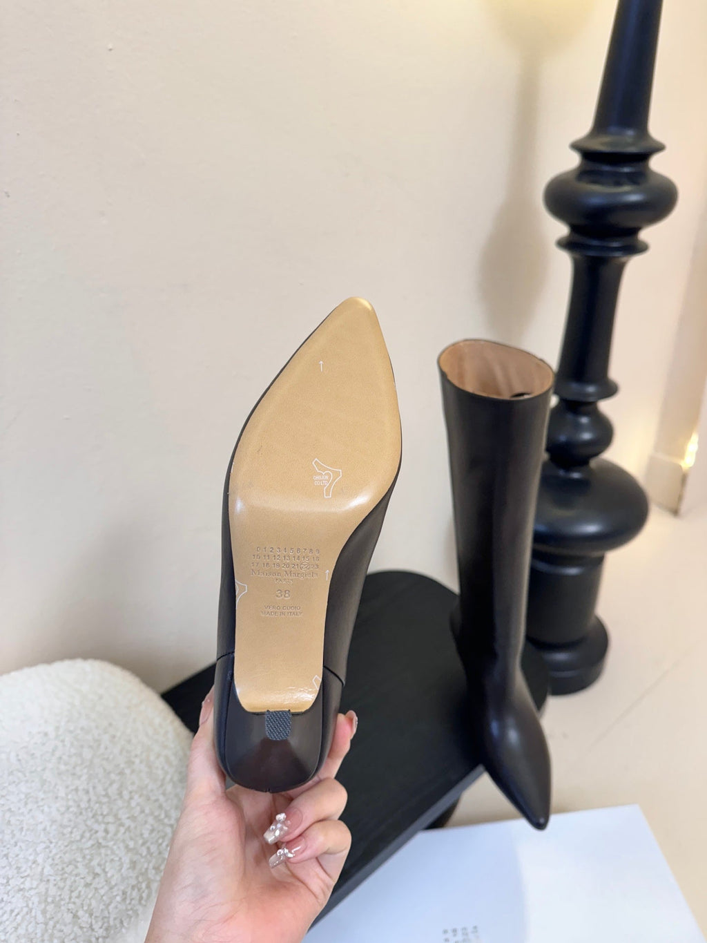 Maison Margiela Pointed Toe Riding High Boots Brown in Cowhide 580446