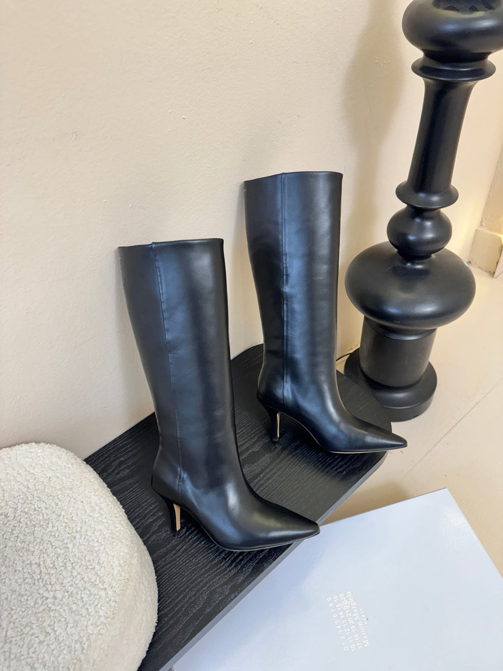 Maison Margiela Pointed Toe Riding High Boots Black in Cowhide 580445