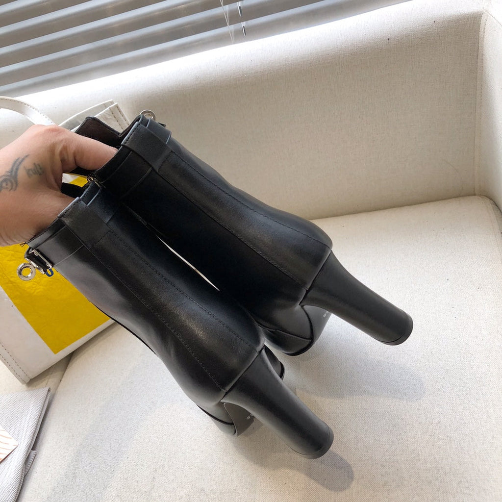 HM Classic Kelly High-Heeled Boots Black Cowhide 546214