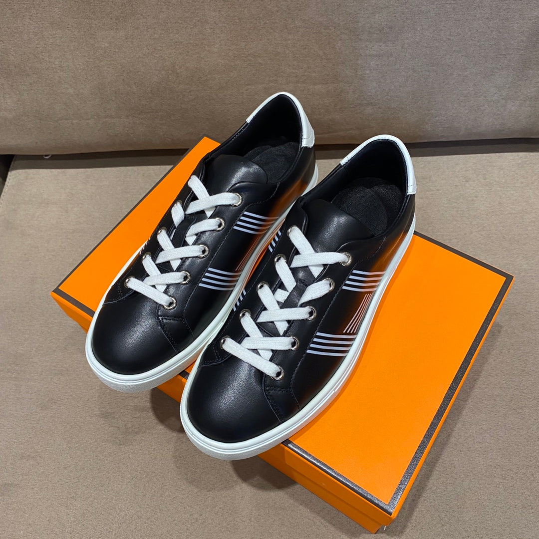 HM 26s Avantage Sneaker Black Calfskin 546296