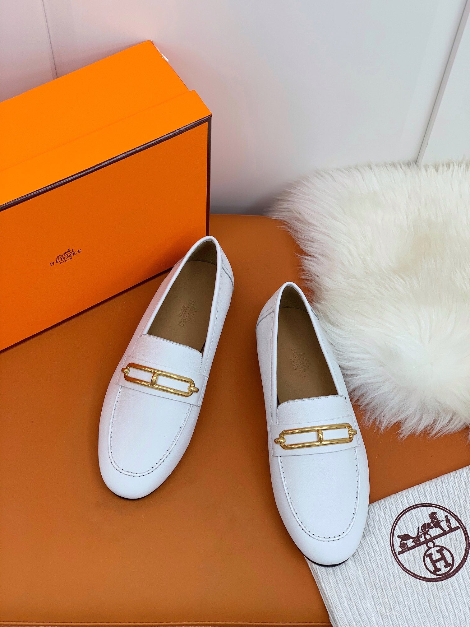 HM Men's Colette Loafer White Cowhide GHW 546343