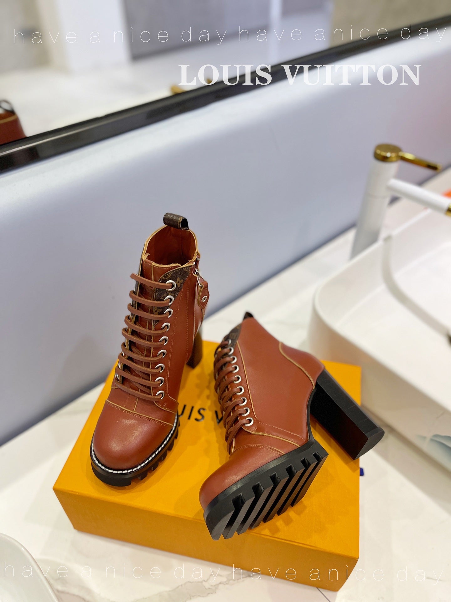 LV Star Trail Ankle Boot 9.5cm Brown Cowhide 573988