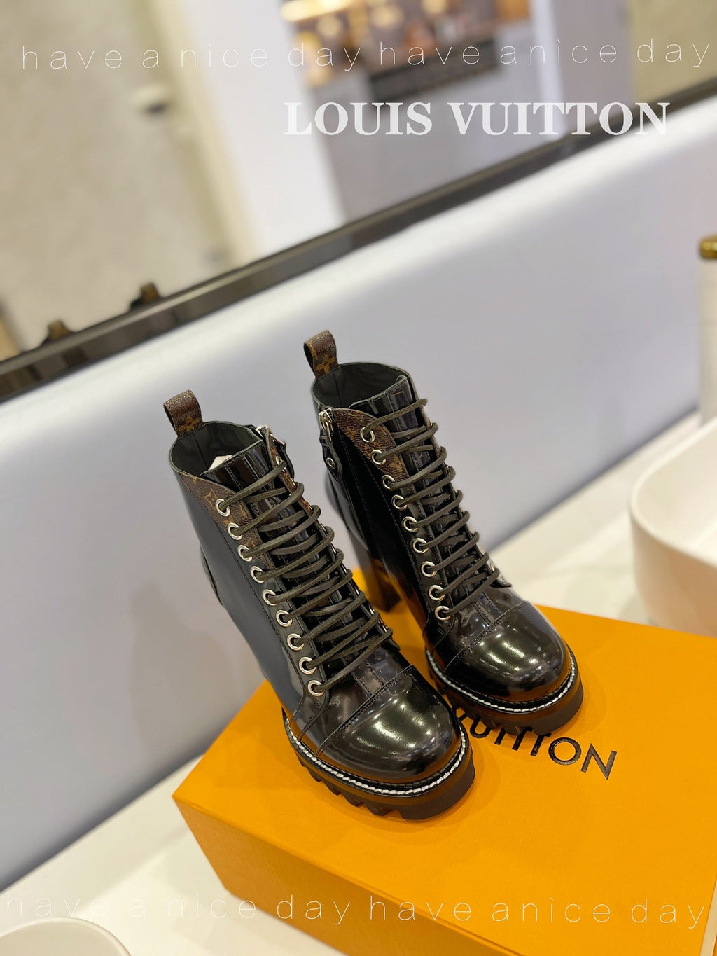 LV Star Trail Ankle Boot 9.5cm Black Patent Leather 573987