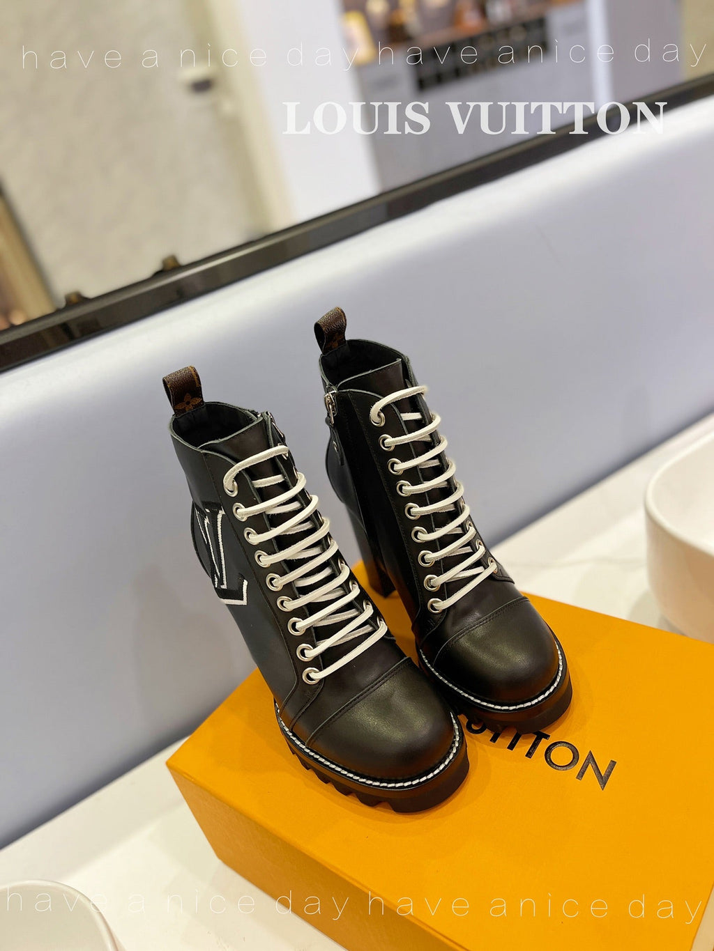 LV Star Trail Ankle Boot With Logo Embroidery 9.5cm Black Cowhide
