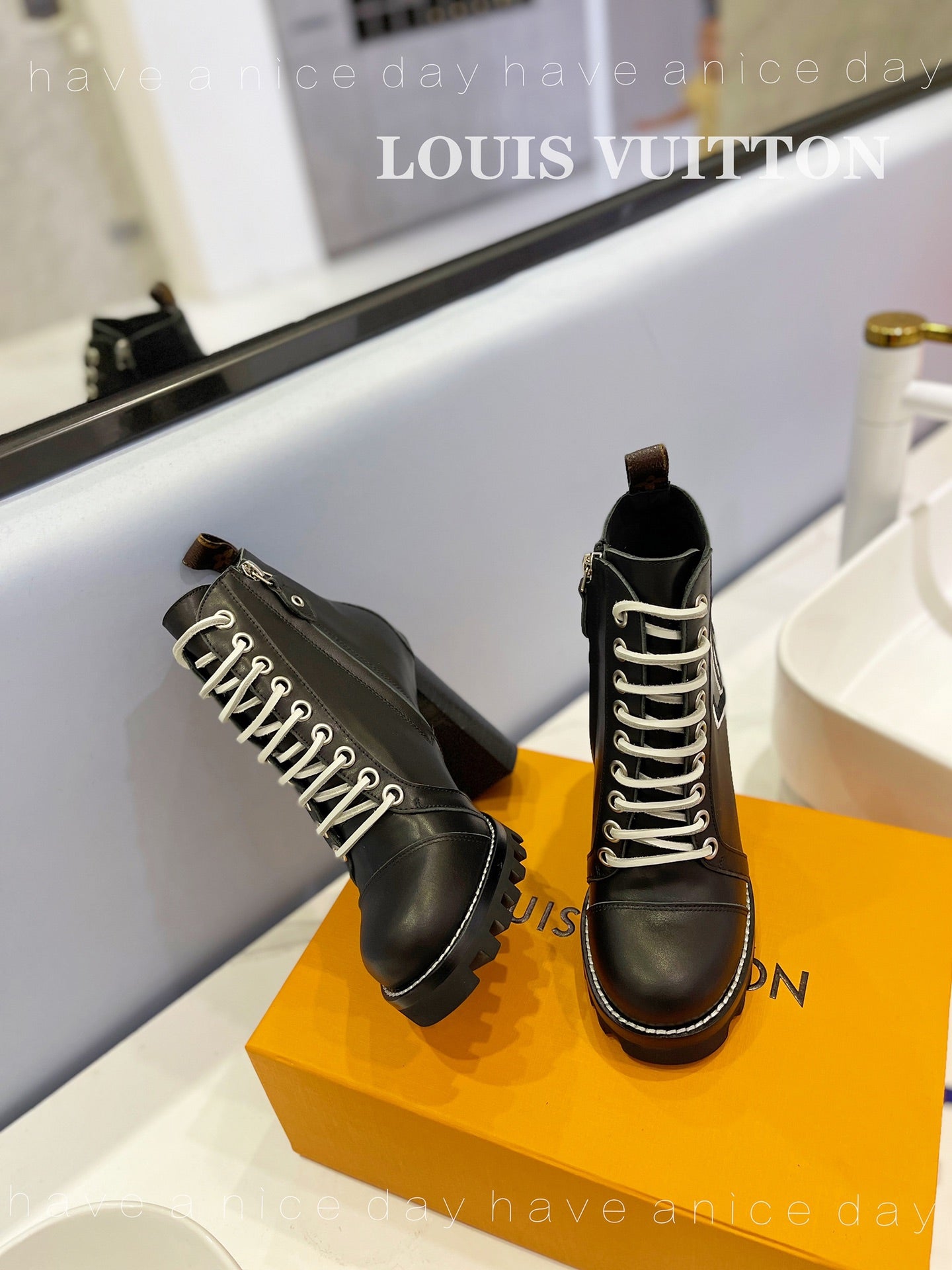 LV Star Trail Ankle Boot With Logo Embroidery 9.5cm Black Cowhide