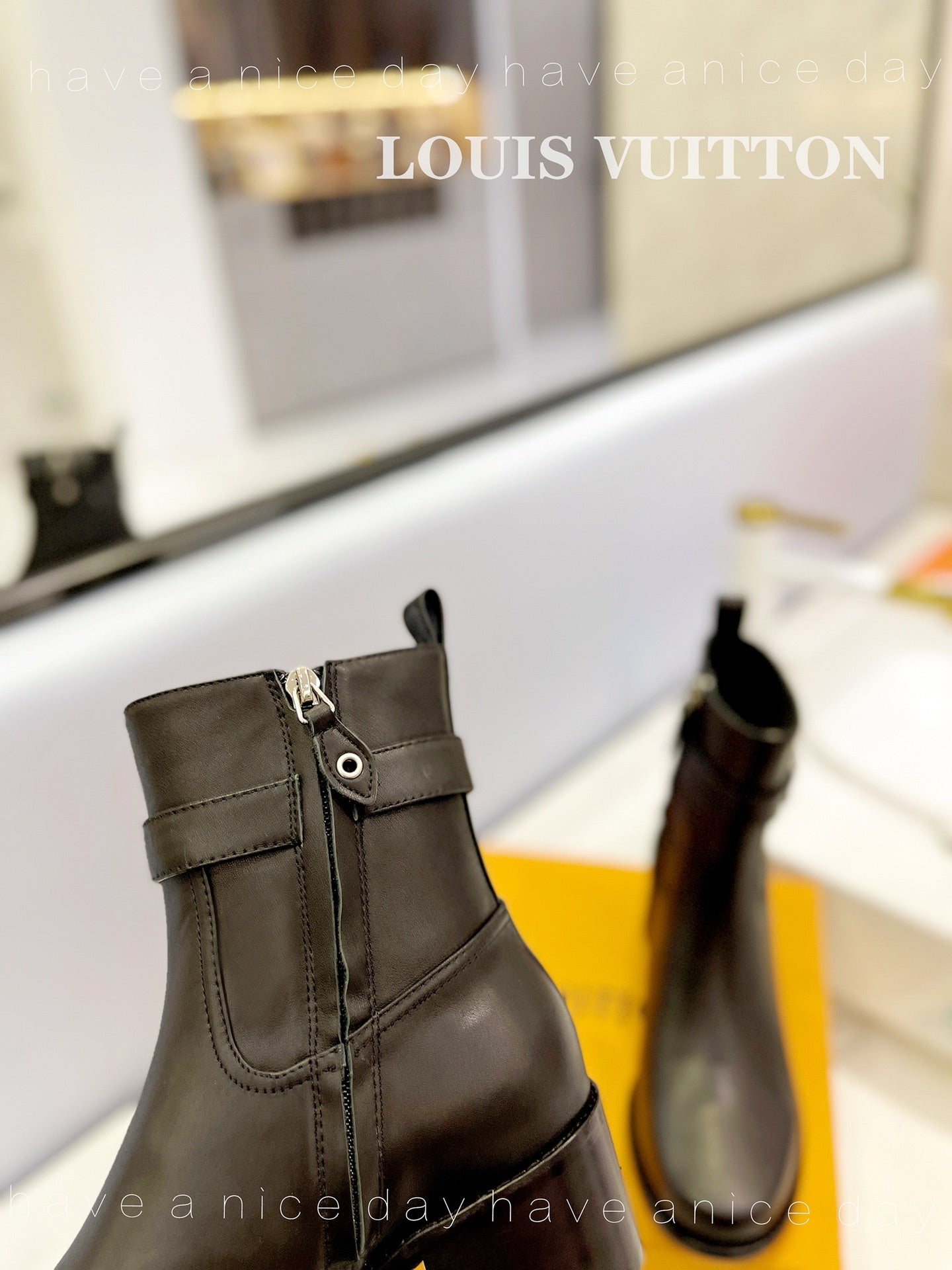LV Waist Side Ankle Boots Black Calfskin
