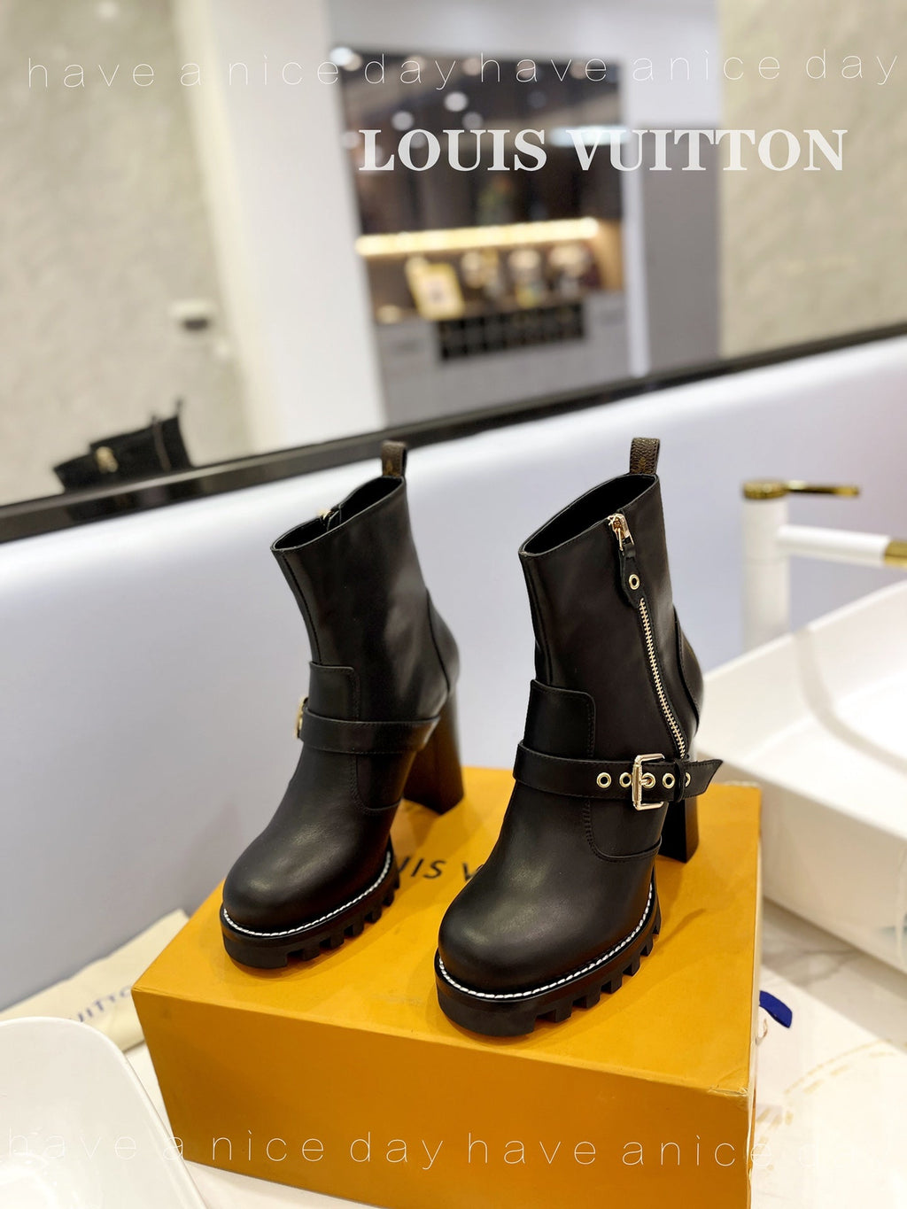 LV Star Trail Buckle Detail Boots 10.5 Black Cowhide 573943