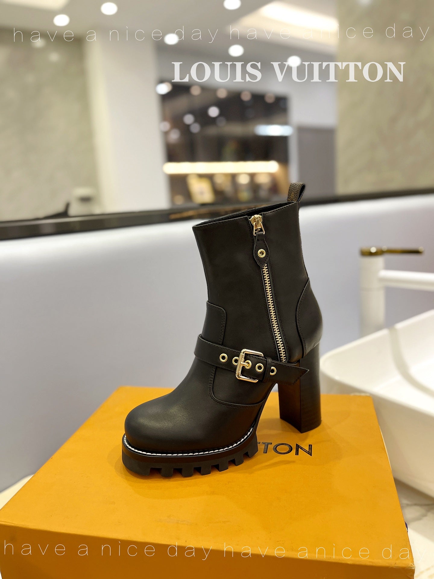 LV Star Trail Buckle Detail Boots 10.5 Black Cowhide 573943