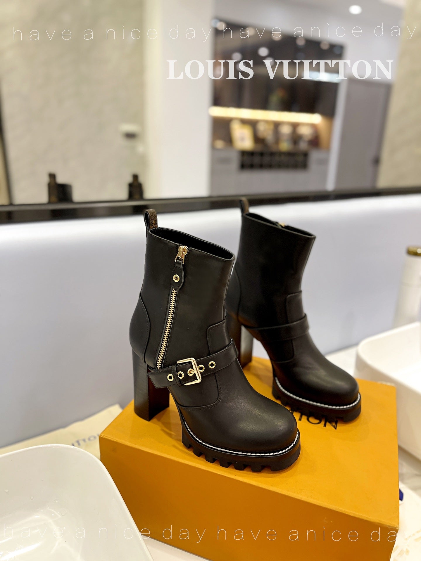 LV Star Trail Buckle Detail Boots 10.5 Black Cowhide 573943