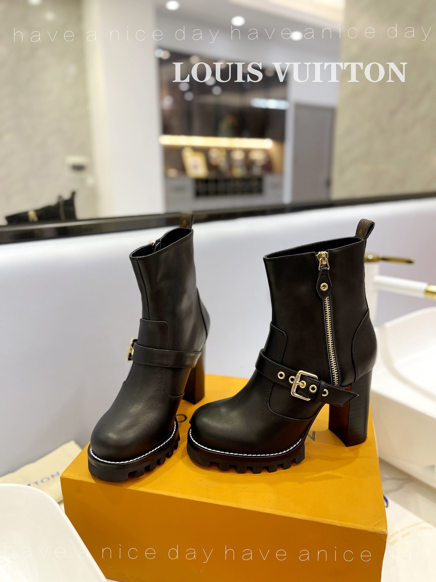 LV Star Trail Buckle Detail Boots 10.5 Black Cowhide 573943