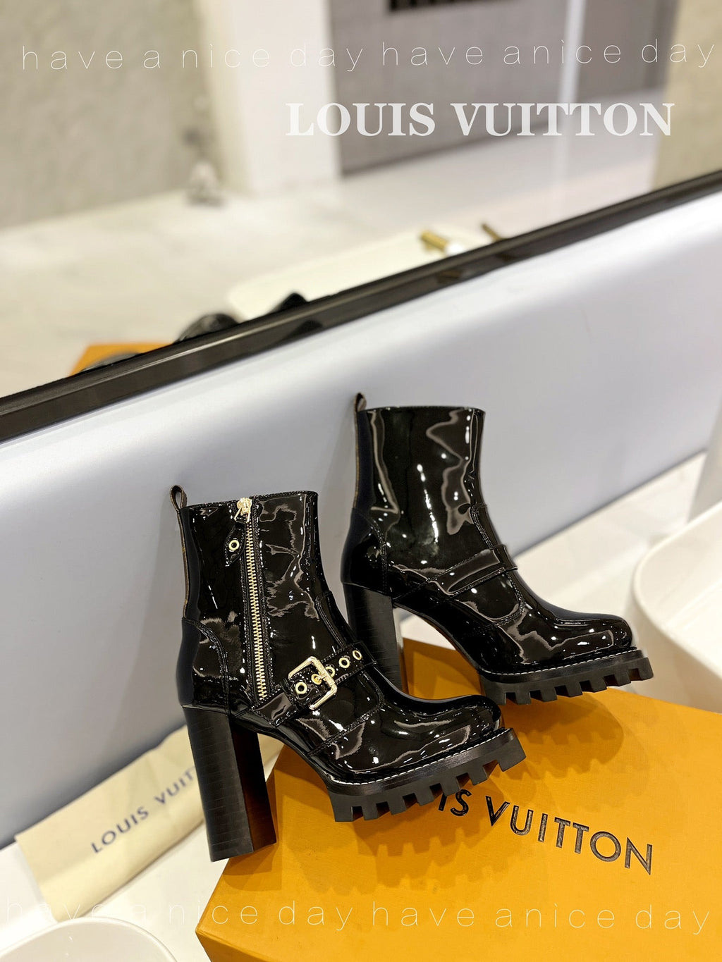 LV Star Trail Buckle Detail Boots 10.5 Black Patent Leather 573945