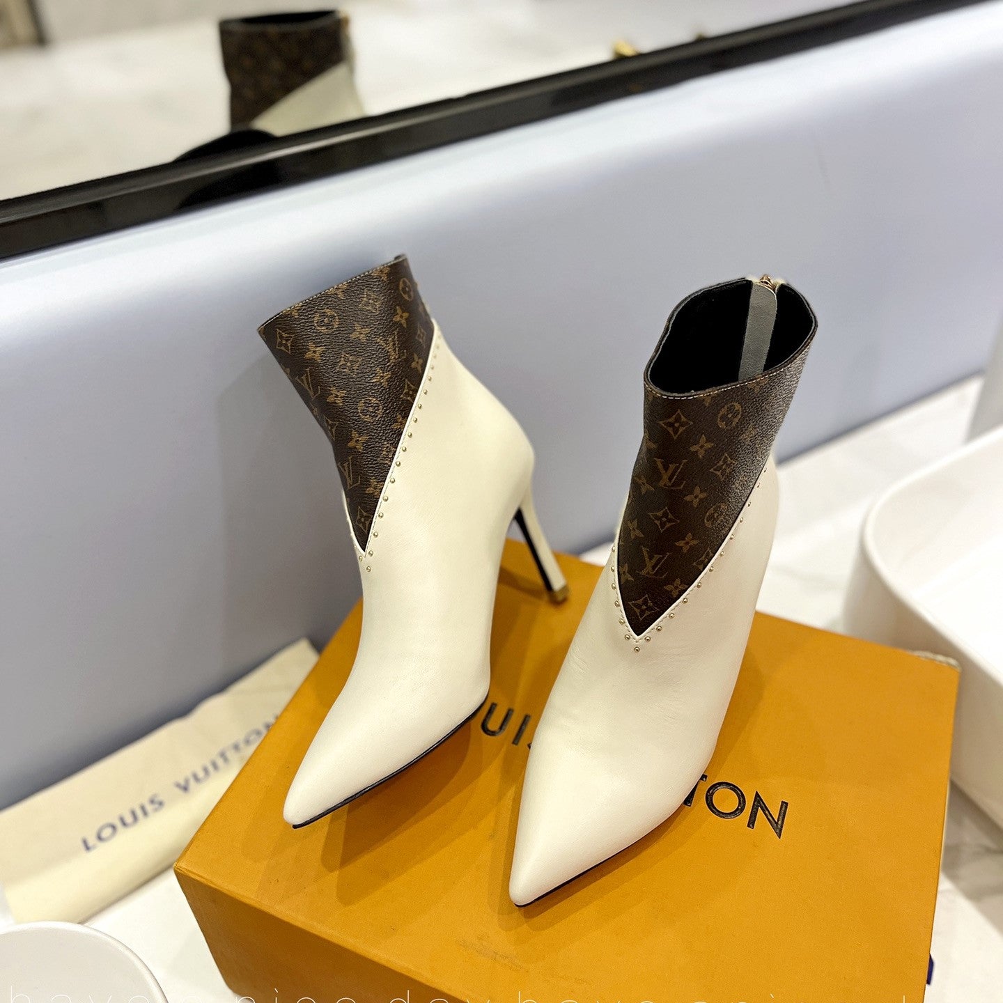 LV Cherie Ankle Boots 9cm Cream Calfskin Monogram Canvas